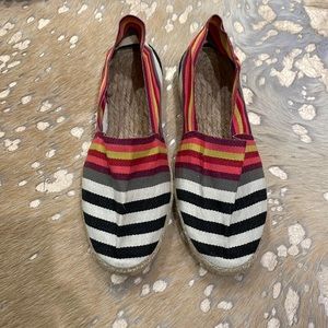 NWOB Artisanat Francais espadrilles/ size 37